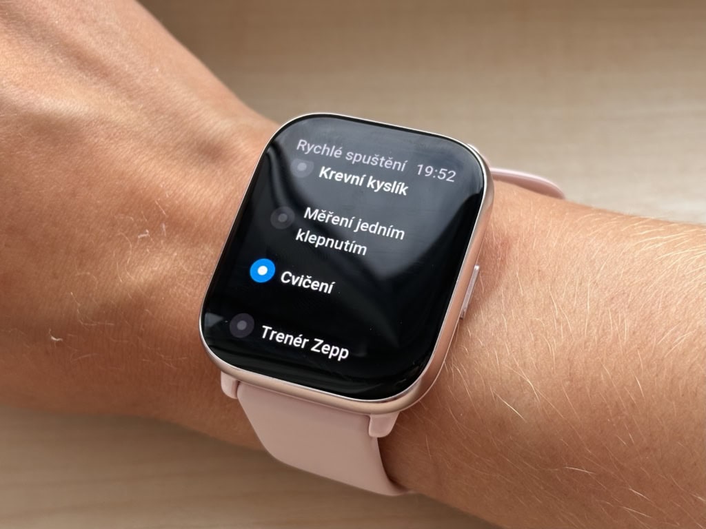 Drücken Sie lange auf die App Ihrer Wahl und halten Sie sie gedrückt.